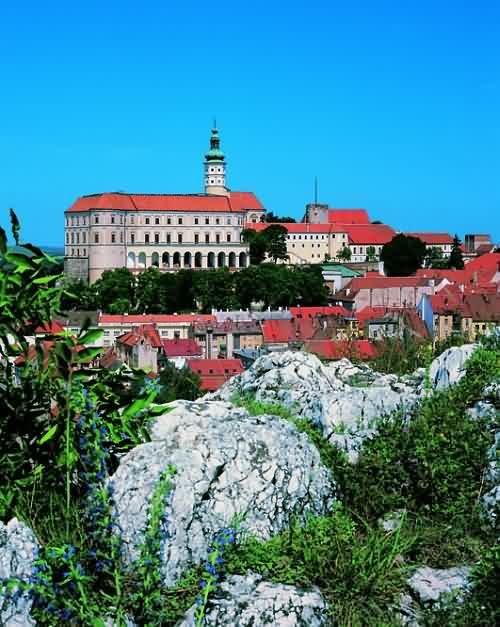 Září 2004