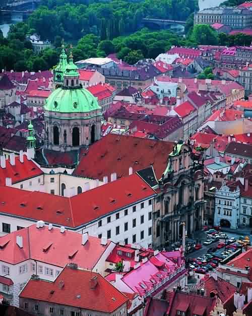 Září 2004